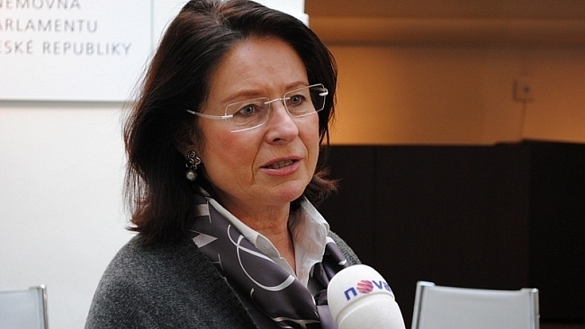 Miroslava Němcová podala písemnou interpelaci na předsedu vlády, která se týká některých okolností návštěvy prezidenta ČLR v ČR.
