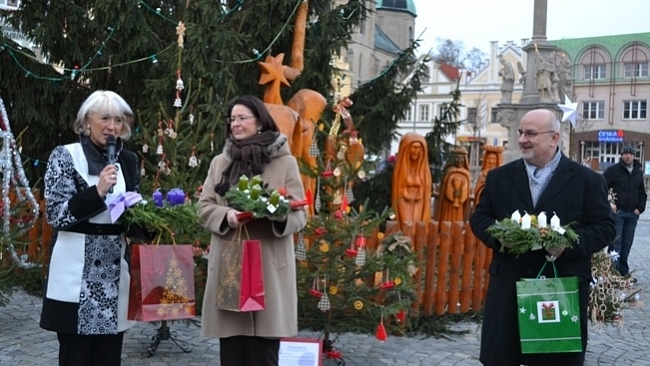 Akce zdobení vánočních stromečků zahájila advent v Havlíčkově Brodě