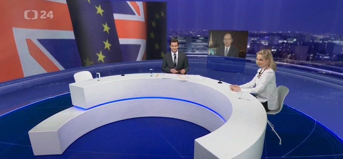 Události, komentáře: Opožděný brexit?