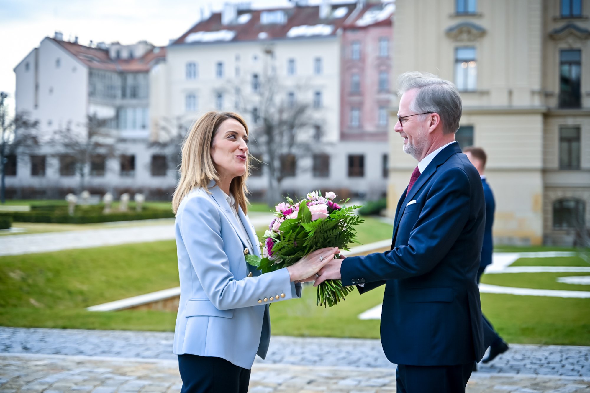 Premiér Petr Fiala přijal předsedkyni Evropského parlamentu Robertu Metsolaovou