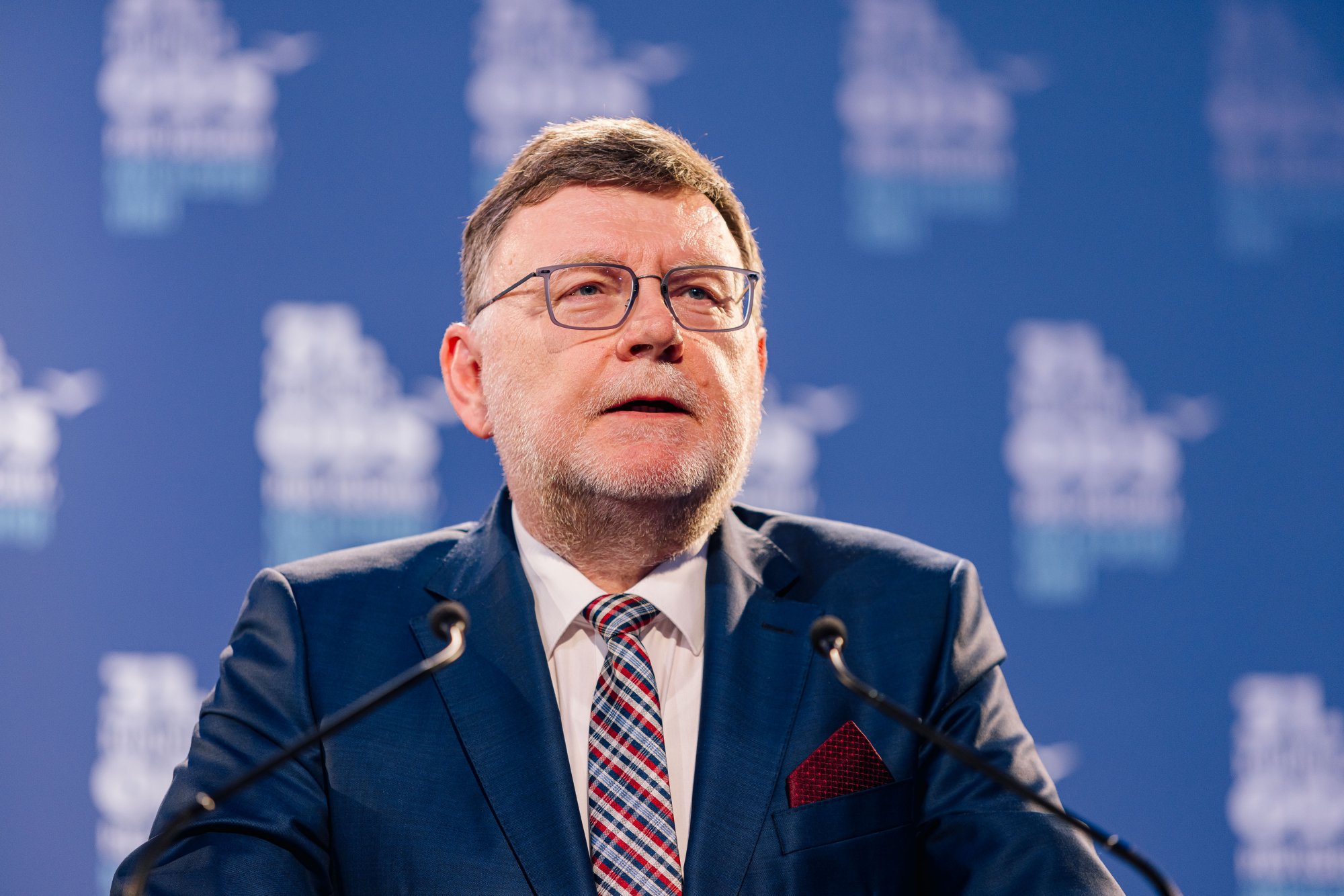Ministr Stanjura pro Hospodářské noviny: V důchodové reformě bych byl místy odvážnější