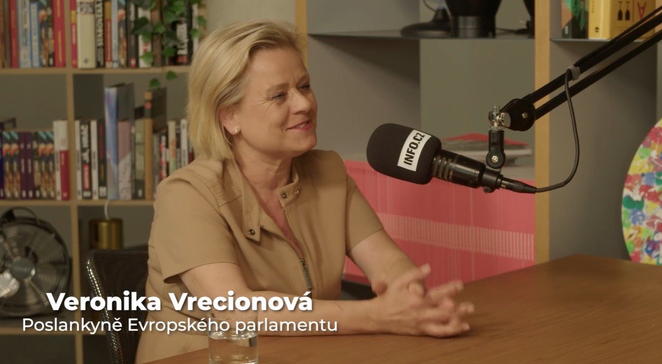Veronika Vrecionová: Nemyslím, že Babiš je osobně proruský. Je to ale populista, který kvůli moci udělá cokoli