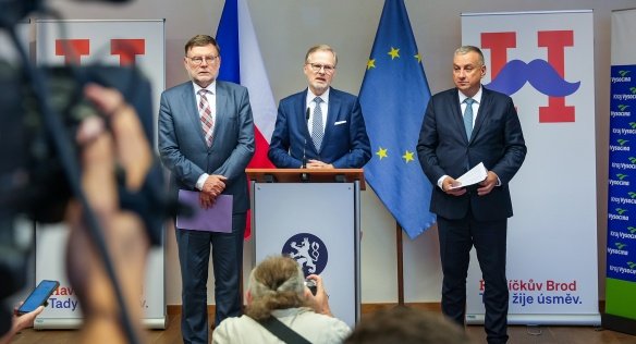 Premiér Fiala: Investice onsemi do výroby čipů podpoří modernizaci průmyslu a posílí konkurenceschopnost ČR