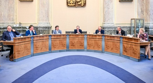 Premiér Fiala po zasedání VVSI: Česko musí lépe cílit na to, do čeho investuje