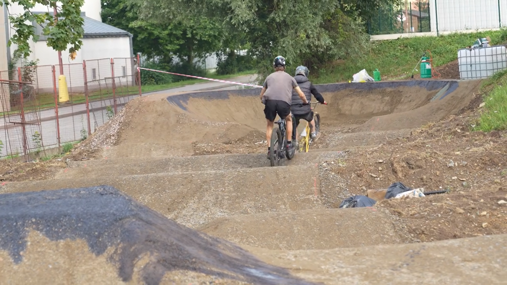 Nová pumptracková dráha už dostává jasné obrysy