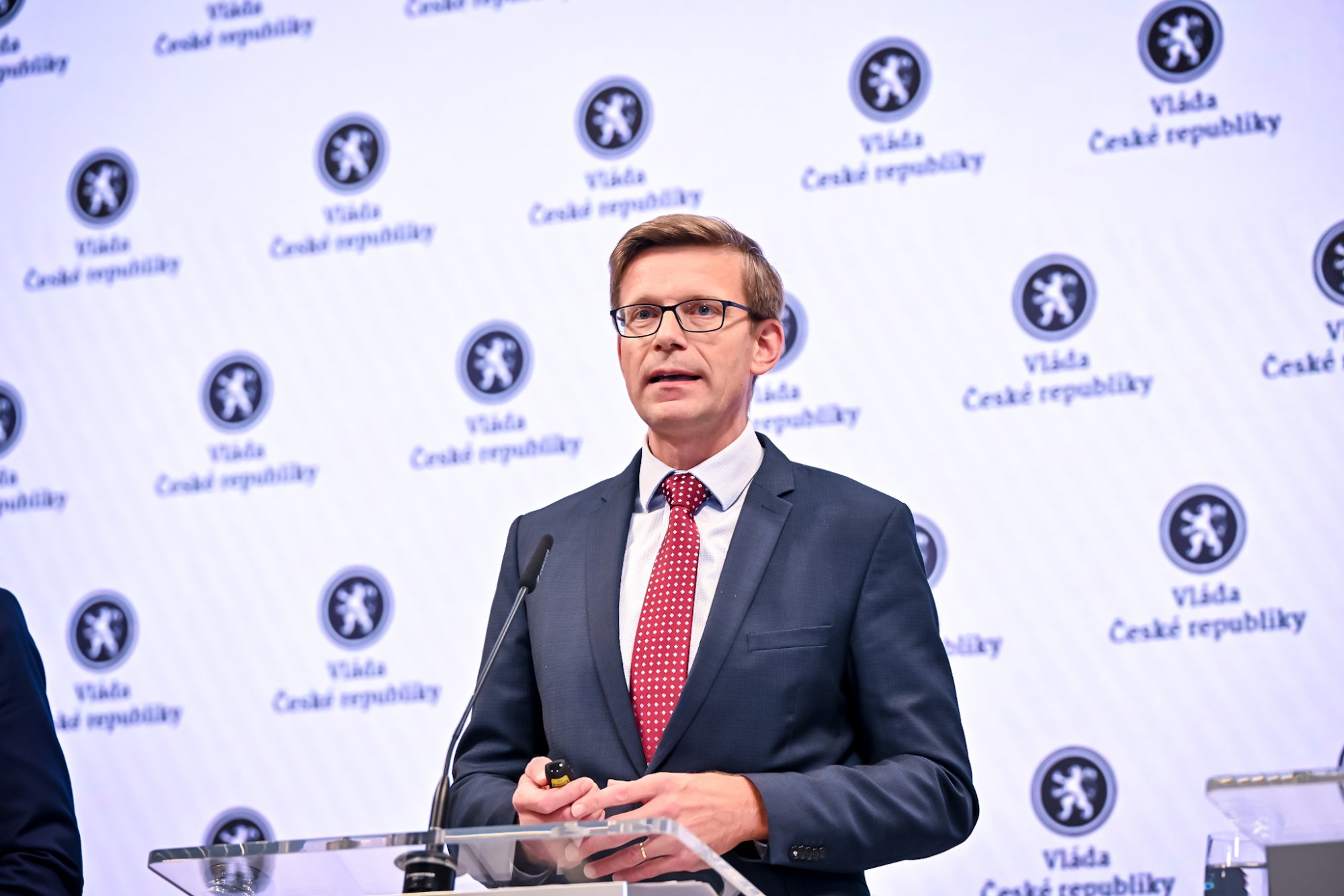 Prodloužená platnost evidenční kontroly osobních aut přináší další úspory