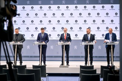 Vláda zřídila nový výbor pro protidronovou ochranu, dronovou regulaci a rozvoj a vyhlásila nové národní kulturní památky