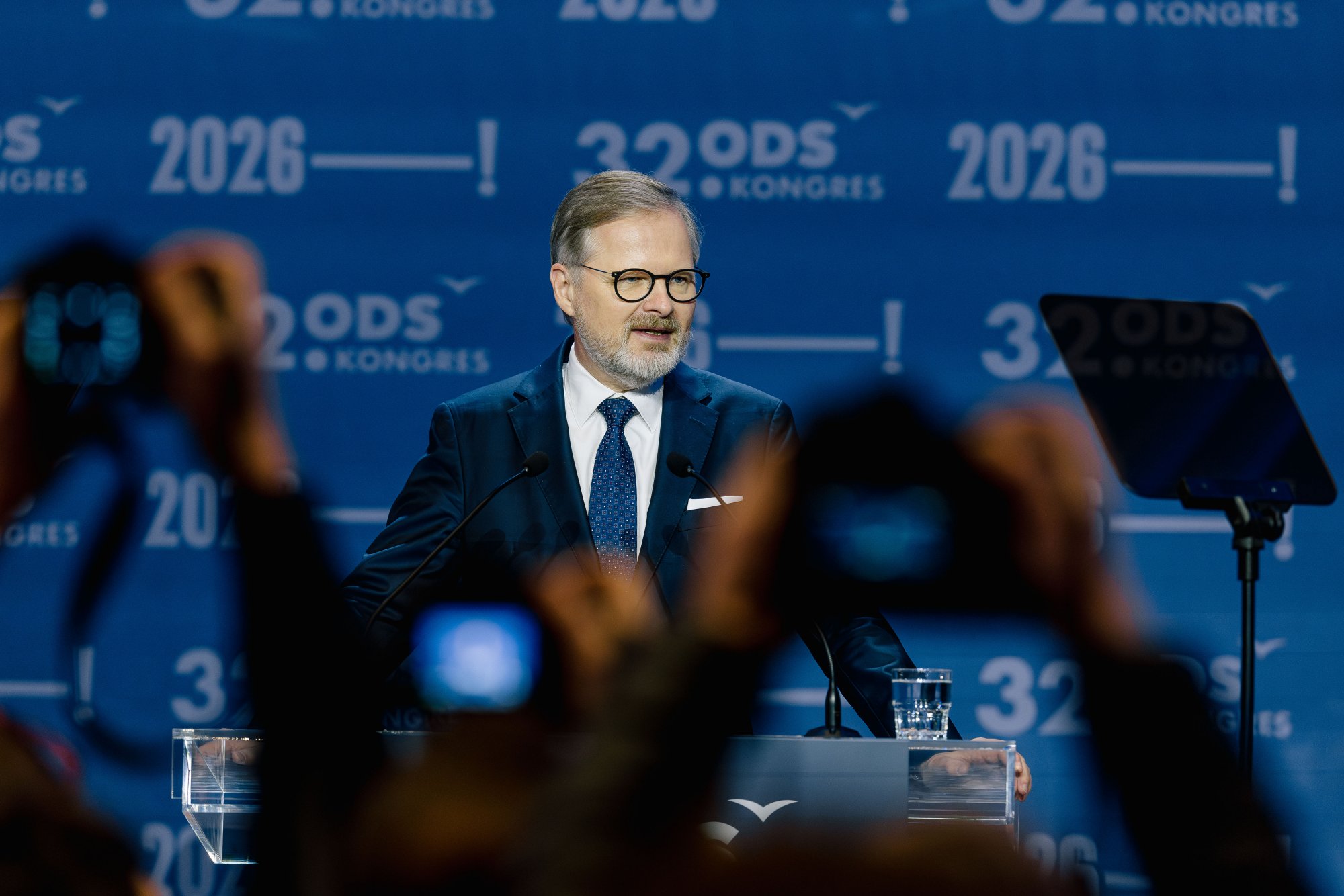 „Co teď říkám, není zrovna populární ani v mé straně. Ale dívám se za dva rohy.“ Petr Fiala o tom, jak porazit Babiše