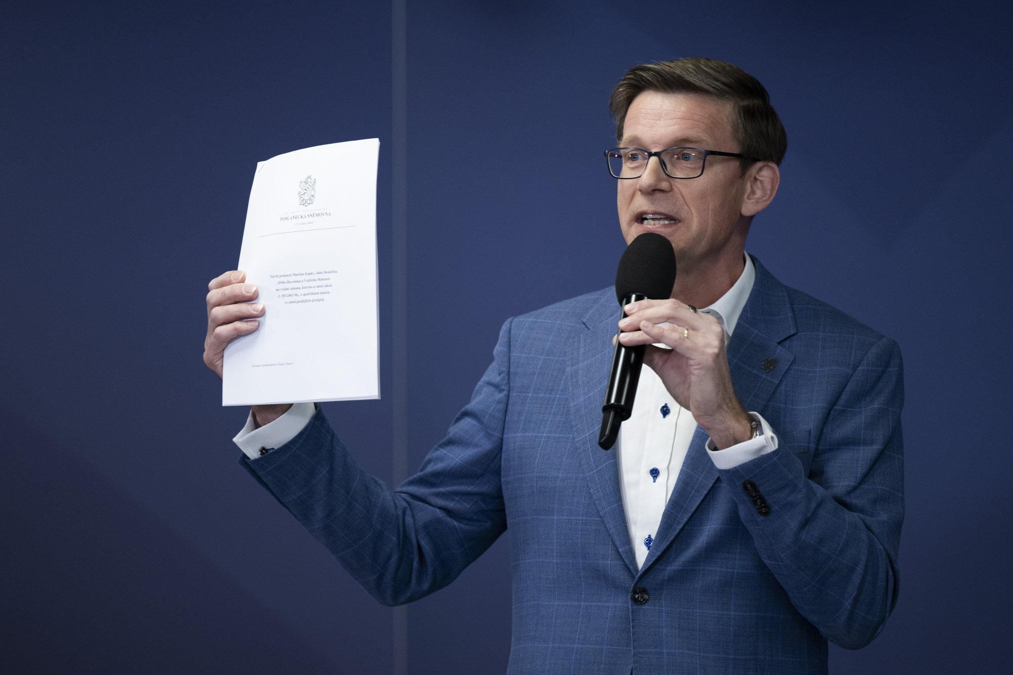 HN: Schillerová je socialistická plánovačka, reakci na ropnou krizi zprznila, říká Martin Kupka. A nabízí sadu vlastních překvapivých řešení